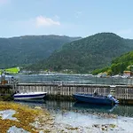 Gorgeous In With House Sea View Lavik (Sogn og Fjordane)