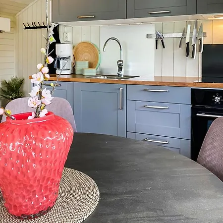 Gorgeous In With House Sea View *