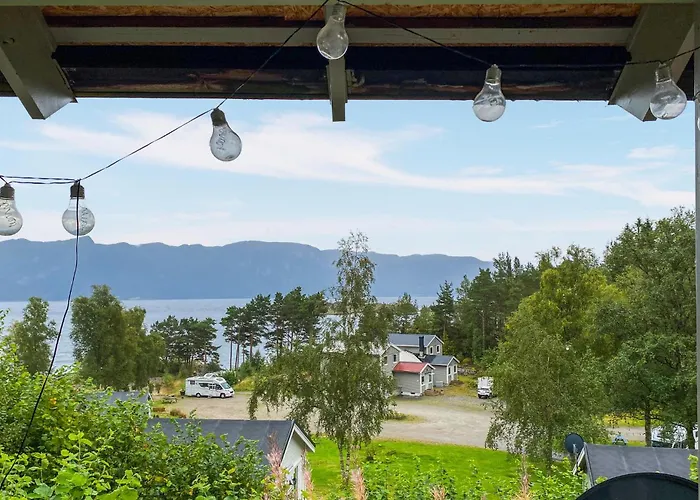 Gorgeous In With House Sea View Lavik (Sogn og Fjordane)